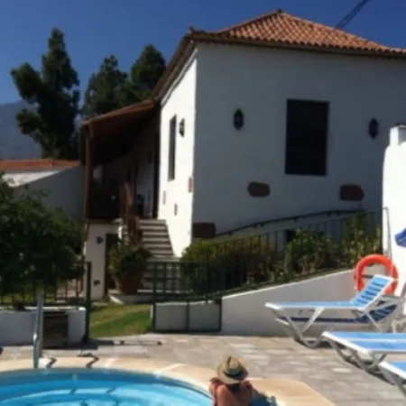 Apartment 105100 - House In